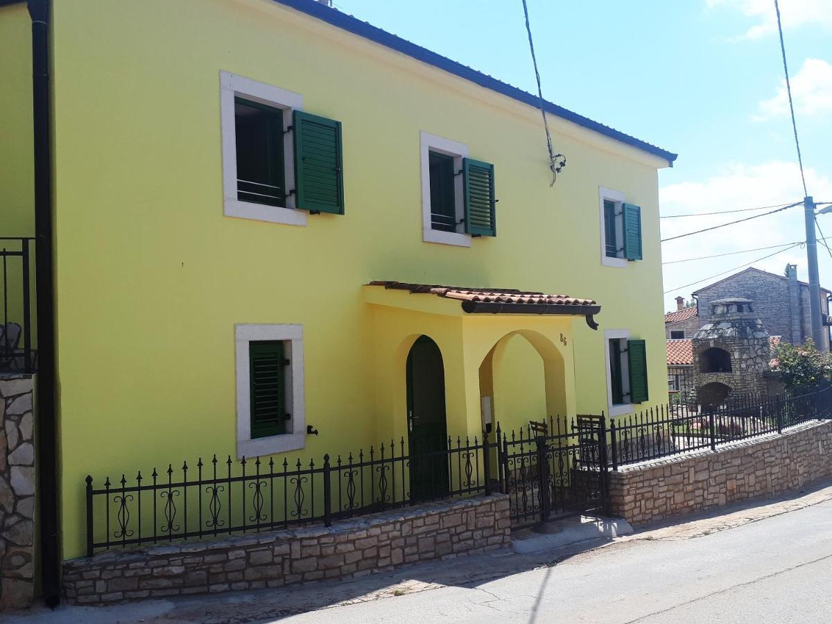 Apartment Terra Rossa Kaštelir Exterior foto