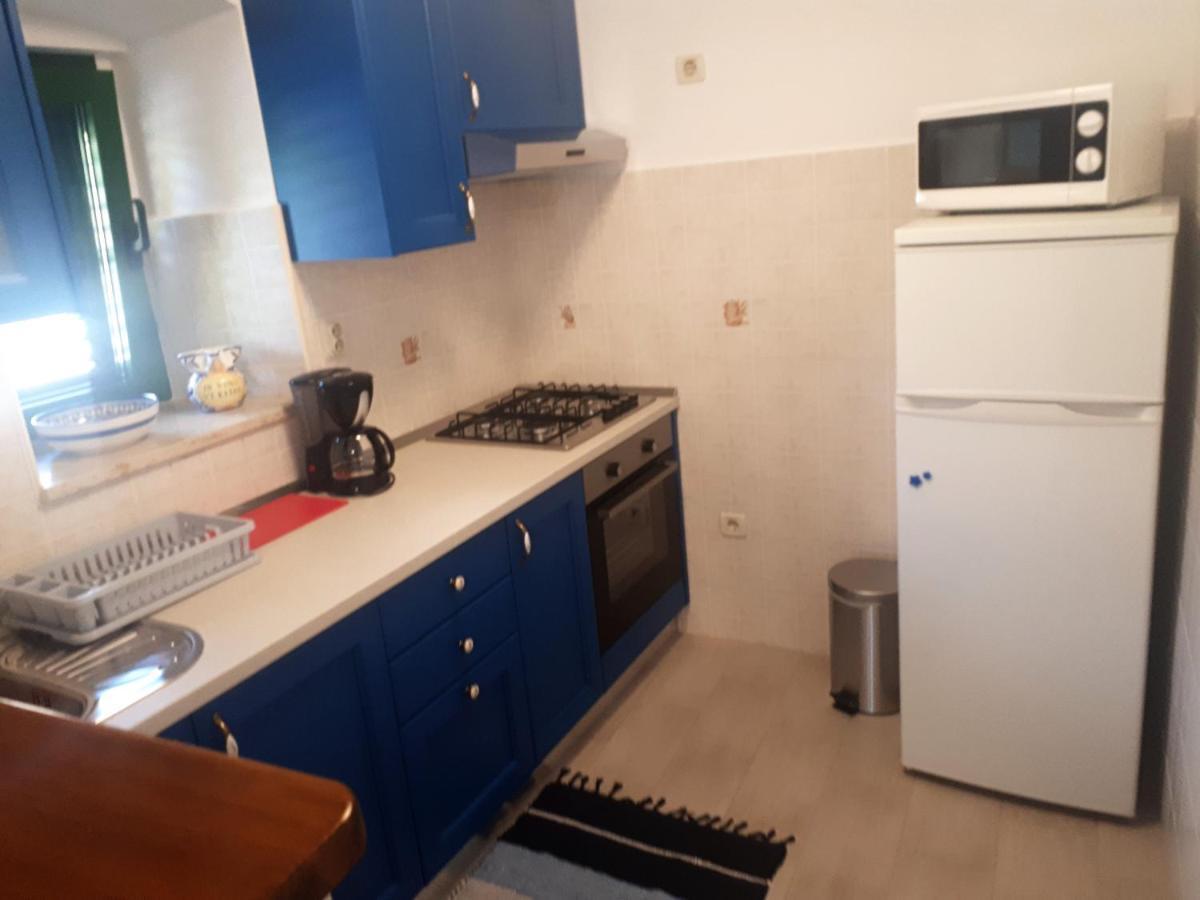 Apartment Terra Rossa Kaštelir Exterior foto